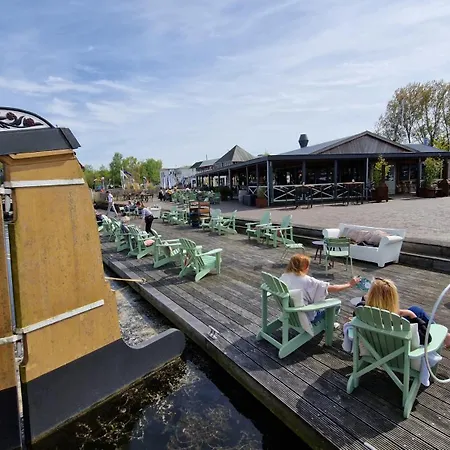 Marinaparcs Båthotell Naarden