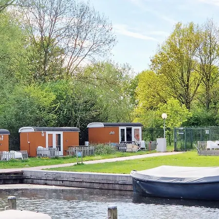 Båthotell Marinaparcs Naarden