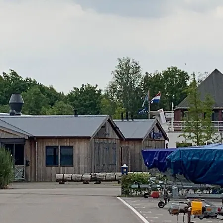 Hotel na wodzie Marinaparcs