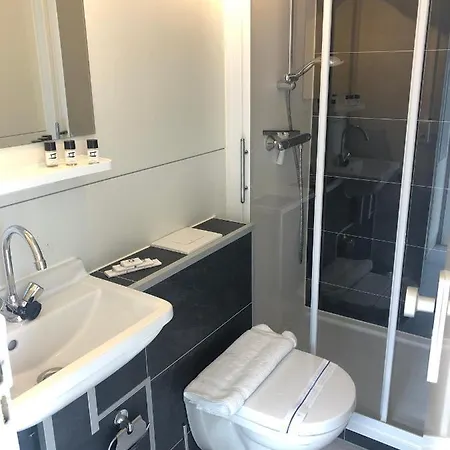 Marinaparcs Hotel en barco Naarden