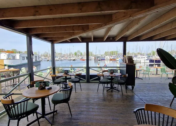 Marinaparcs Båthotell