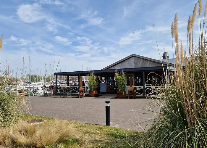 Båthotell Marinaparcs Naarden
