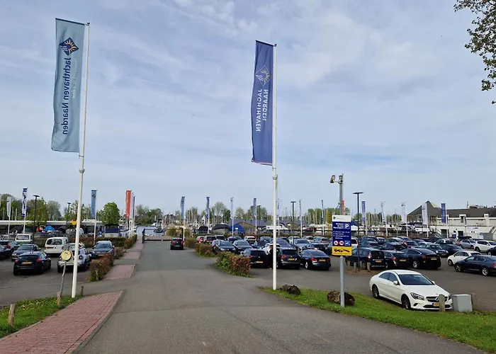 Marinaparcs Båthotell Naarden